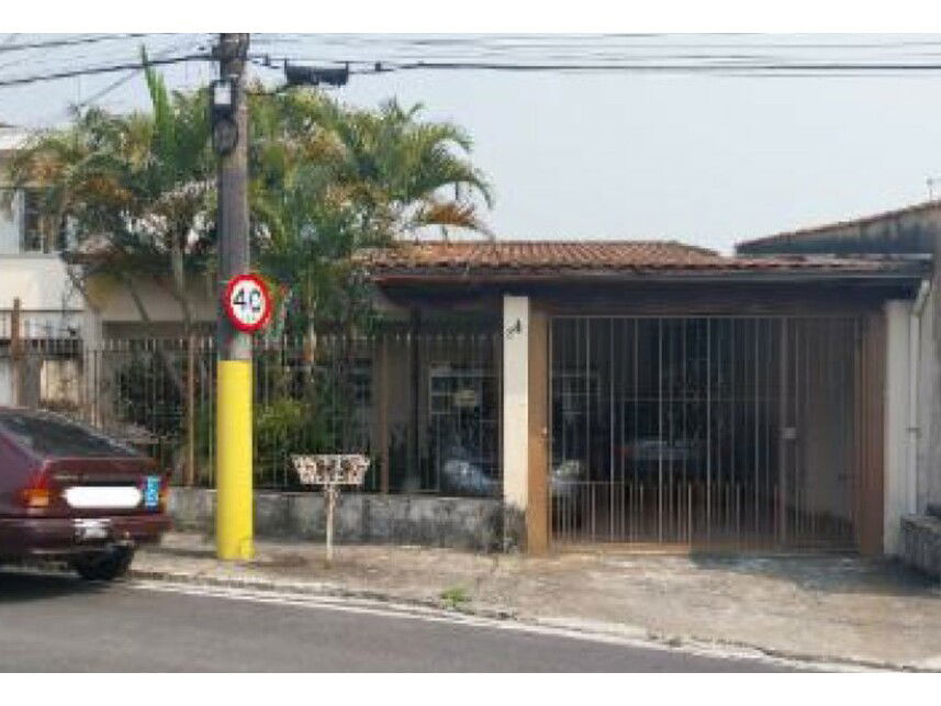 Casa com 340m² de terreno e 178m² de área construída em Ribeirão Pires