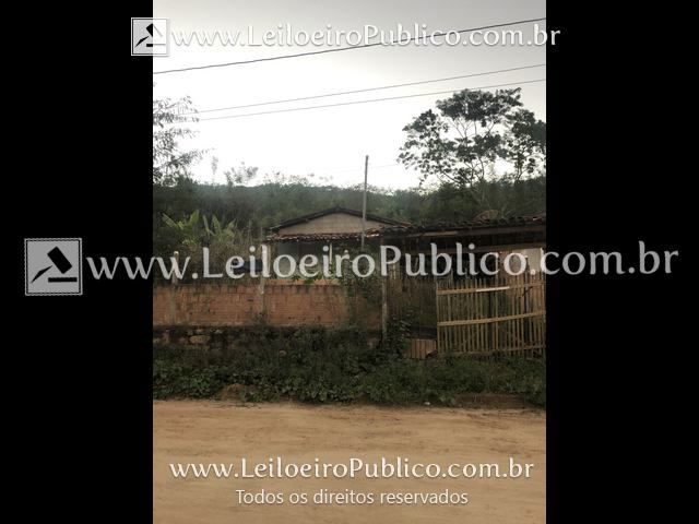 Terreno Urbano 360m² com Topografia Plana e Esquina
