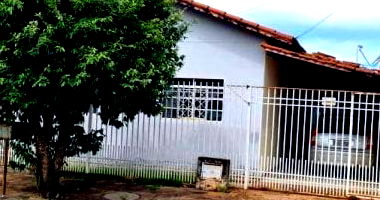 Casa com 3 quartos em Iporá - GO