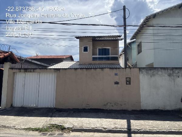 Casa com 2 quartos, 2 banheiros e 1 vaga de garagem