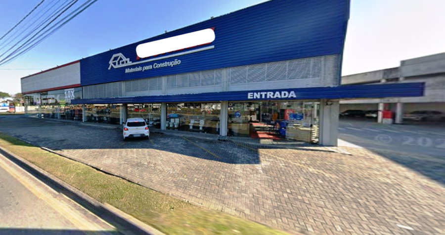 Imóvel Comercial com Ampla Área em Pinhais/PR