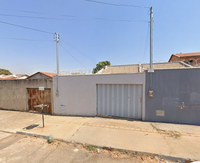 Casa geminada 107,73m² com 2 leilões e 41% de desconto
