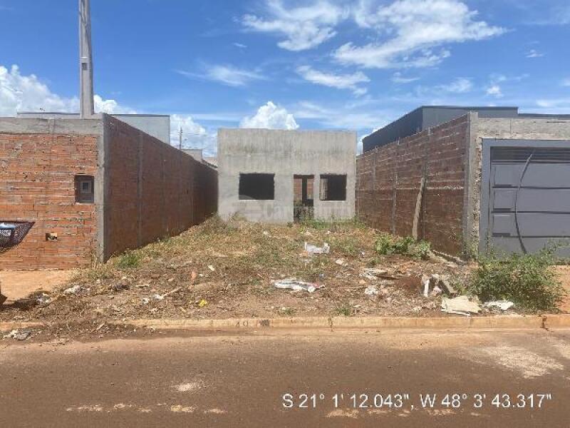Casa com 2 quartos em Pontal/SP