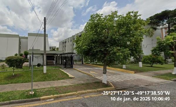 Apartamento com 3 Quartos e 1 Vaga em Curitiba