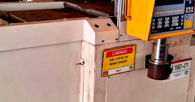Injetora 160 Ton e Silo - Excelente Oportunidade Industrial