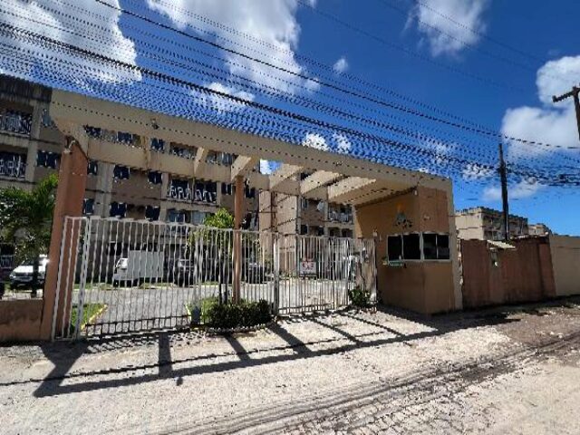 Apartamento com 2 quartos e 1 vaga em Paulista/PE