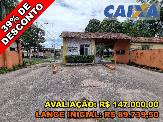Casa 2 quartos, 1 banheiro, 38.55m² construída, 1 vaga, desocupada