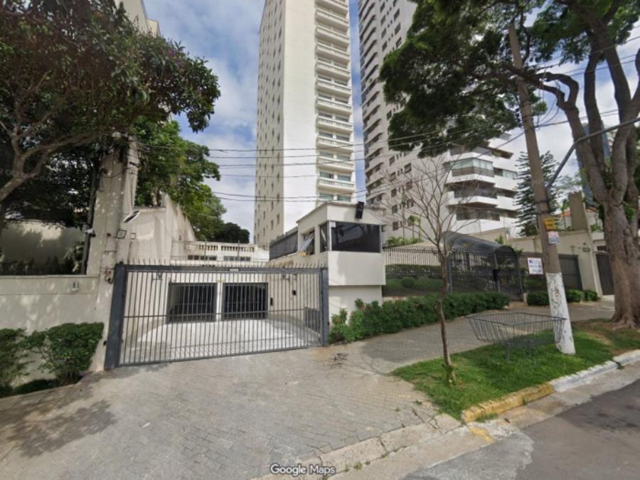 Apartamento Luxuoso com 3 Vagas de Garagem em São Paulo