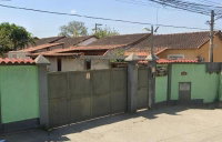 Casa com 2 quartos e 48m² área construída, desocupada