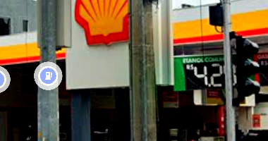 Posto de Combustível com Prédio Comercial e Galpão