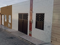 Casa com 100,54m² de área construída em Simão Dias/SE