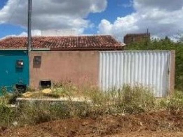 Casa com 1 suíte, 1 vaga de garagem, 67,60 m², ocupada