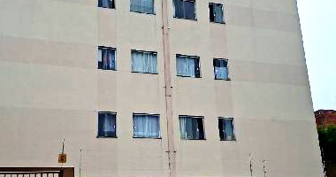 Apartamento com 2 Quartos e Área de Serviço
