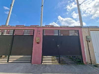 Casa com 1 Quarto e Vaga de Garagem em Nova Iguaçu