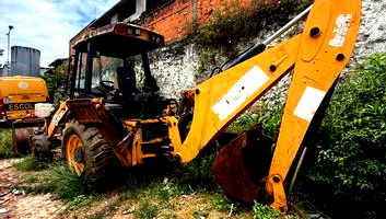 RETRO JCB - DIESEL em Siriri/SE