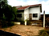 Casa aconchegante com 2 quartos e 1 vaga em Tapejara/PR
