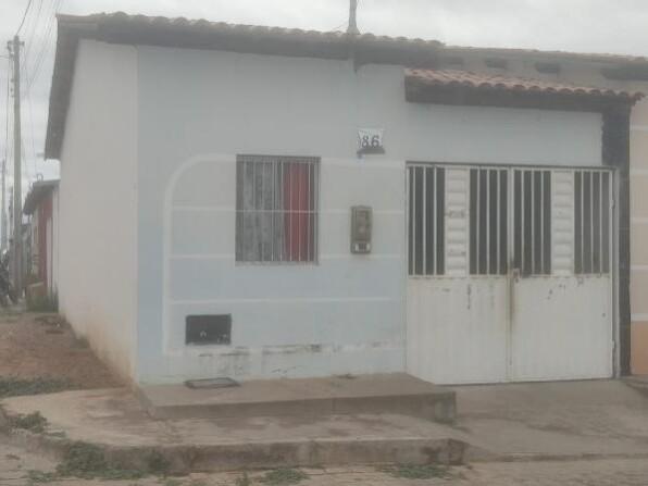 Casa com 2 quartos, 1 banheiro, 56,3m² área privativa, 1 vaga