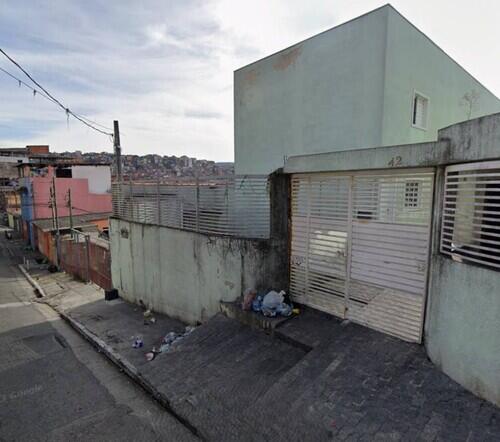 Casa em condomínio com 1 vaga, 73m², ocupada