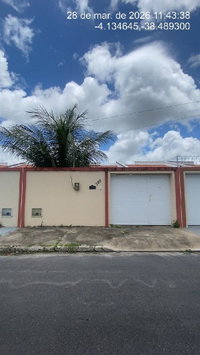 Casa com 2 quartos e 62,37 m² de área total