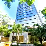 Box simples coberto com 10,58m² no Edifício Yoo Moinhos