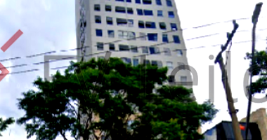 Apartamento aconchegante com 69m² construídos, ocupado, perfeito para investidores