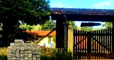 Casa Ocupada com 1 Vaga e Ampla Área em Jarinu/SP