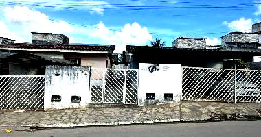 Casa com 2 Quartos e 1 Vaga em Bayeux - Oportunidade Única
