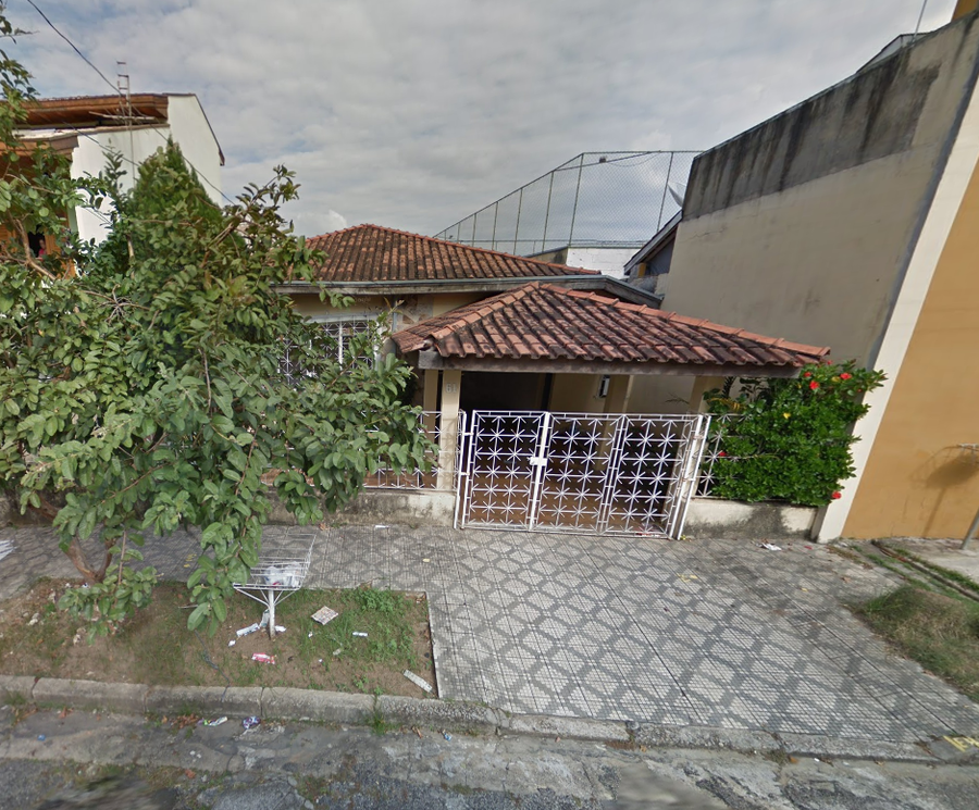 Casa em Taubaté com 295,40 m²