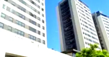 Apartamento com 2 Quartos e 2 Vagas em Leilão