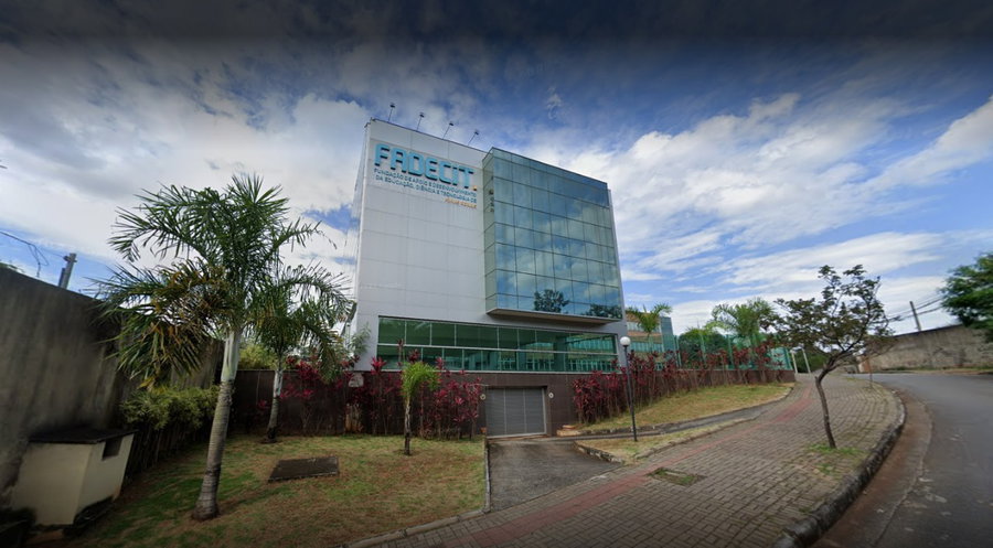 Prédio Comercial Alto Padrão em BH com 4.902m²