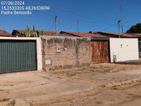 Casa com 2 Quartos e Área de Serviço em Padre Bernardo