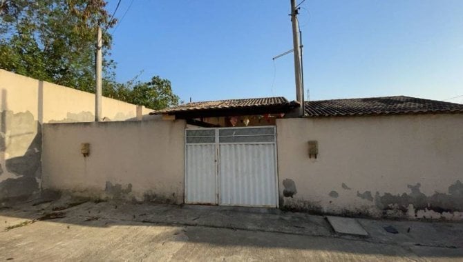 Casa em Condomínio Ocupada com 52 m² em Belford Roxo - RJ