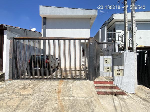 Apartamento compacto com 1 quarto, banheiro, sala e cozinha