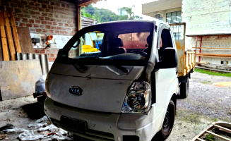 I/KIA K2700 II HD LB - 06/06 - Branca
