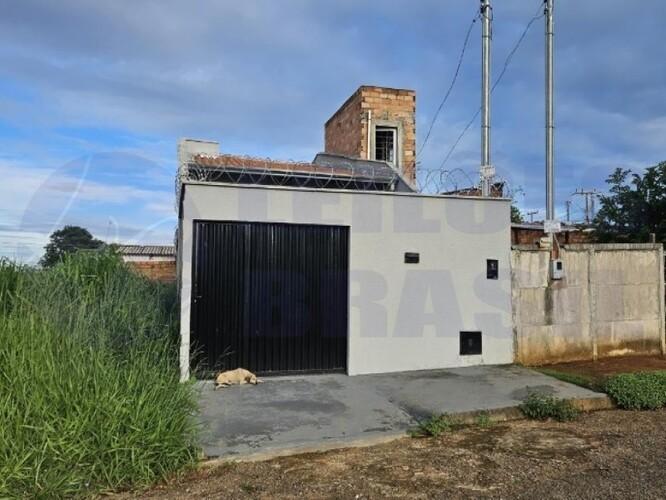 Casa 1 quarto com suíte, sala, cozinha e escritório, 75m² construída