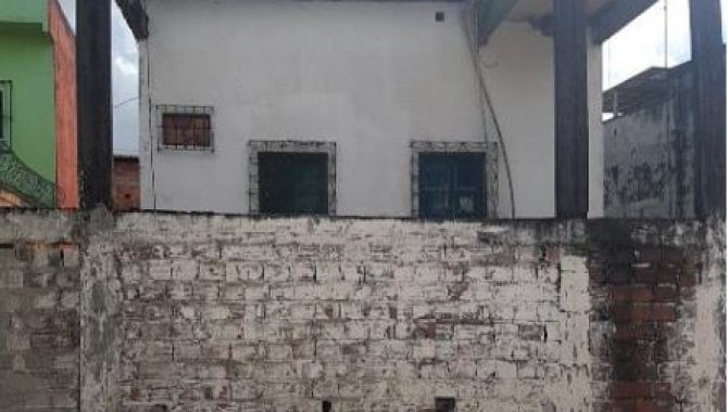 Casa 3 quartos 1 banheiro 100m² área construída, ocupada