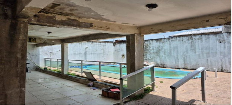 Casa com 3 Quartos, 200m² e Piscina em Campos