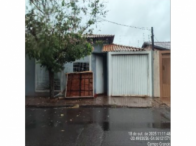 Casa com 98,77m² de área privativa e terreno de 250m²
