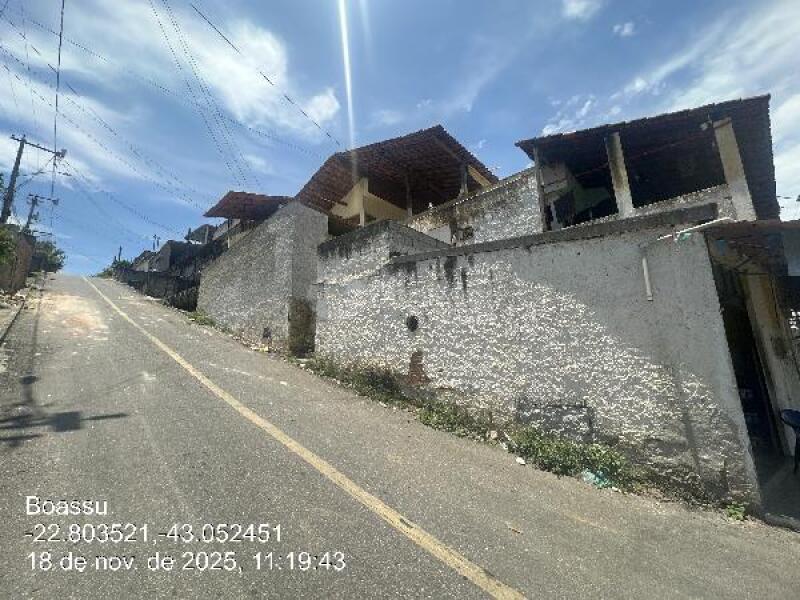 Casa em São Gonçalo/RJ com 2 quartos e 133,63m²