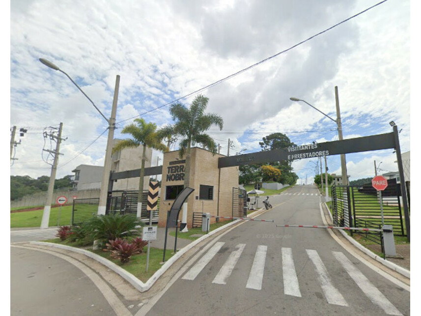 Terreno urbano de 173,44m² em Cotia