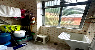 Apartamento 43 - Edif. Top House I com 2 dormitórios em Guarujá