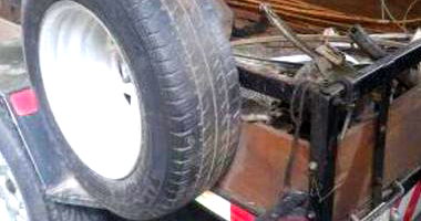 Reboque Carretinha 2008 com Lance Inicial R$1.250,00