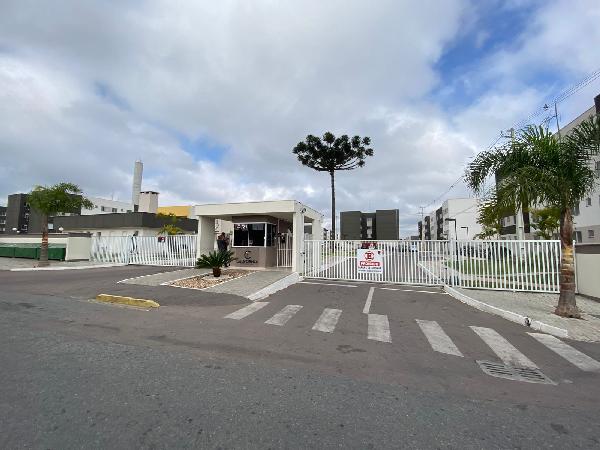 Apartamento com 2 quartos e 1 vaga em Campo Largo