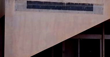 Prédio Comercial em Central - BA, Ocupado