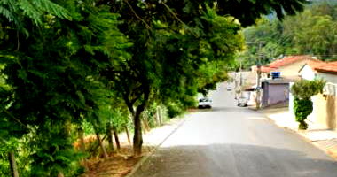 Lote com 157,60m² no bairro Alves em Monte Sião/MG