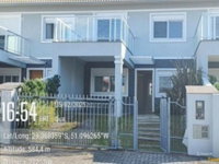 Casa com 3 dormitórios, 1 suíte, 1 banheiro, 131,50m² construída, desocupada