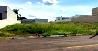 Terreno Urbano com 420m² em Francisco Beltrão-PR