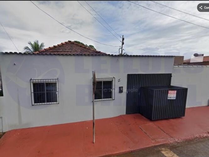 Casa residencial com 7 cômodos em Quirinópolis-GO