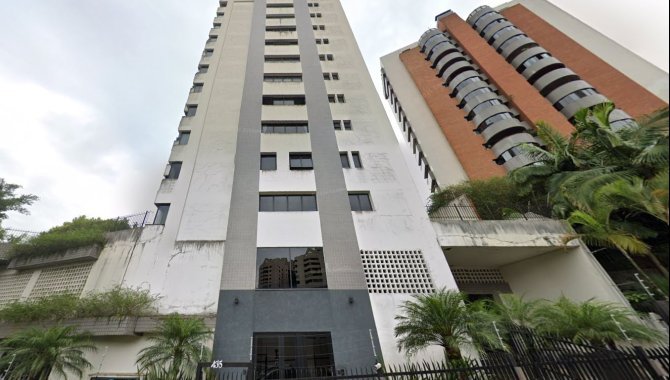 Apartamento com 4 vagas, 202 m², Lar São Paulo