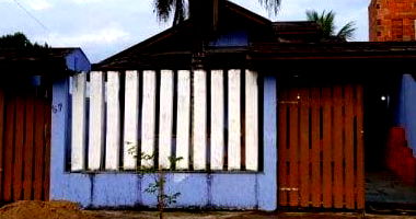 Casa espaçosa com 5 quartos, 3 banheiros e 187 m² construída, ocupada